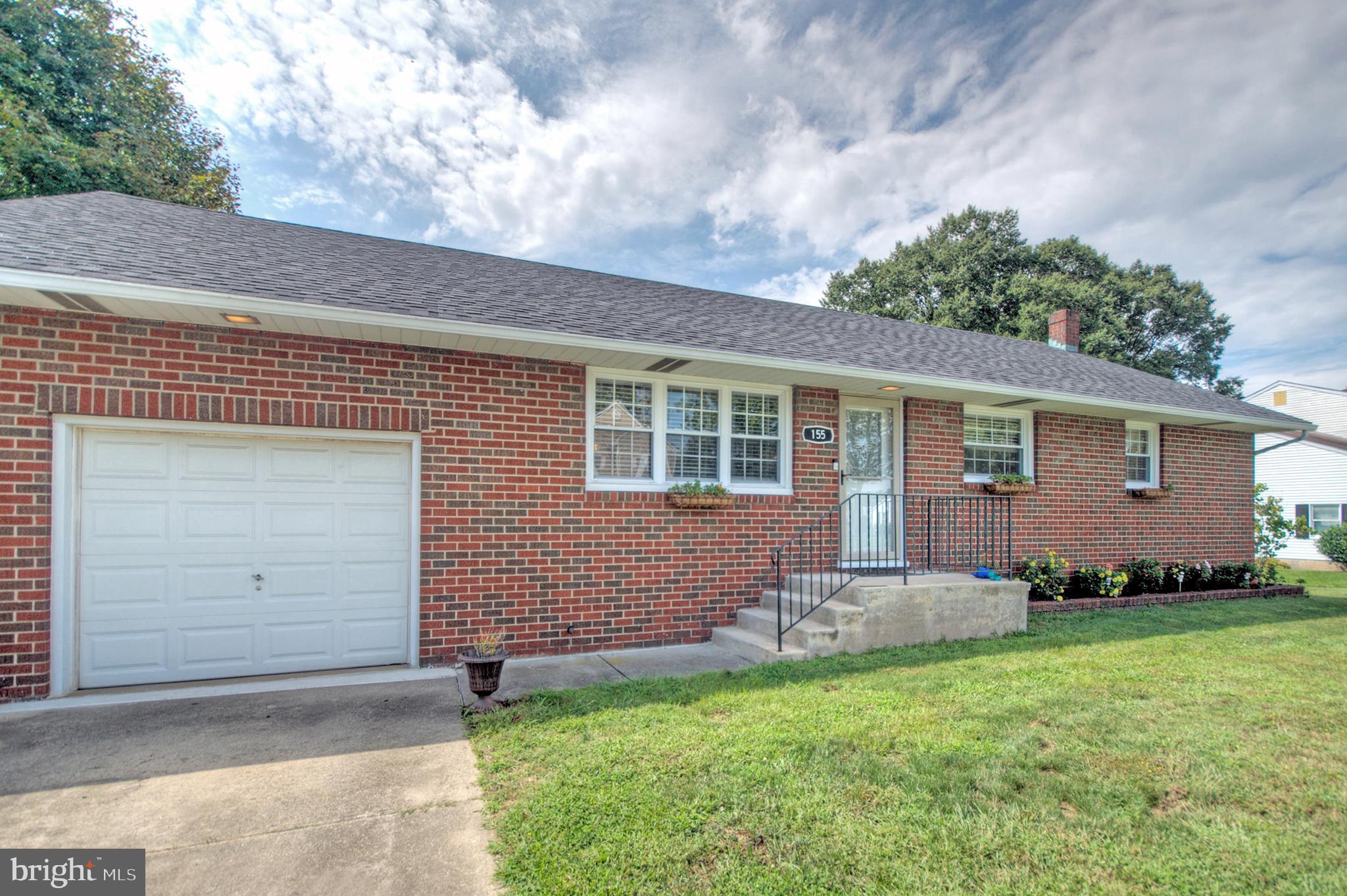 155 Harmony Road Gibbstown, NJ 08027 - Photo 2 of 48
