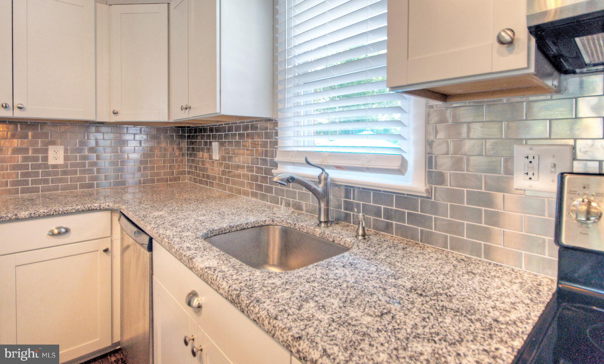 155 Harmony Road Gibbstown, NJ 08027 - Photo 17 of 48