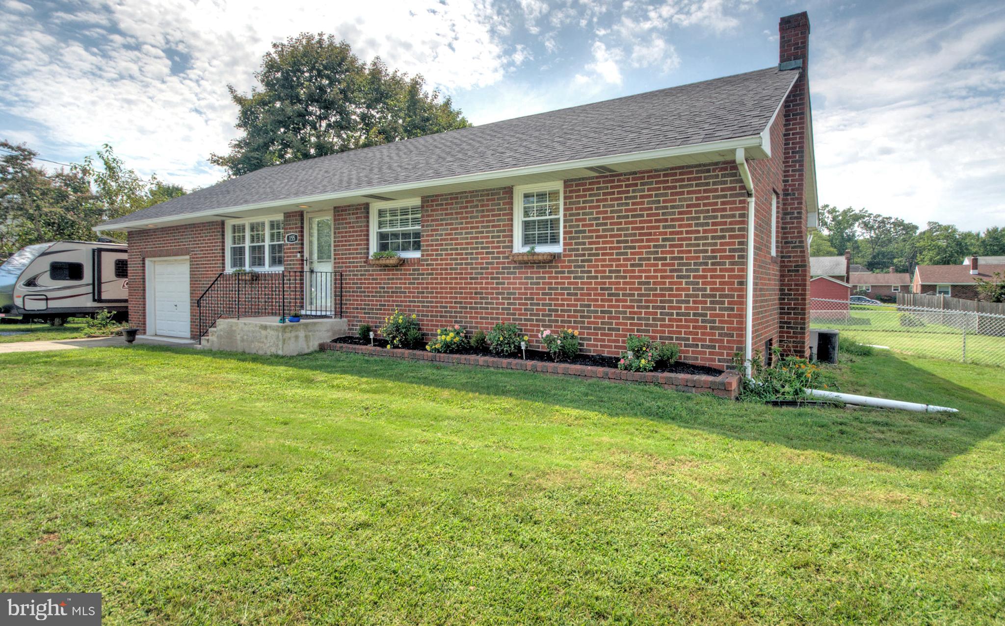 155 Harmony Road Gibbstown, NJ 08027 - Photo 4 of 48