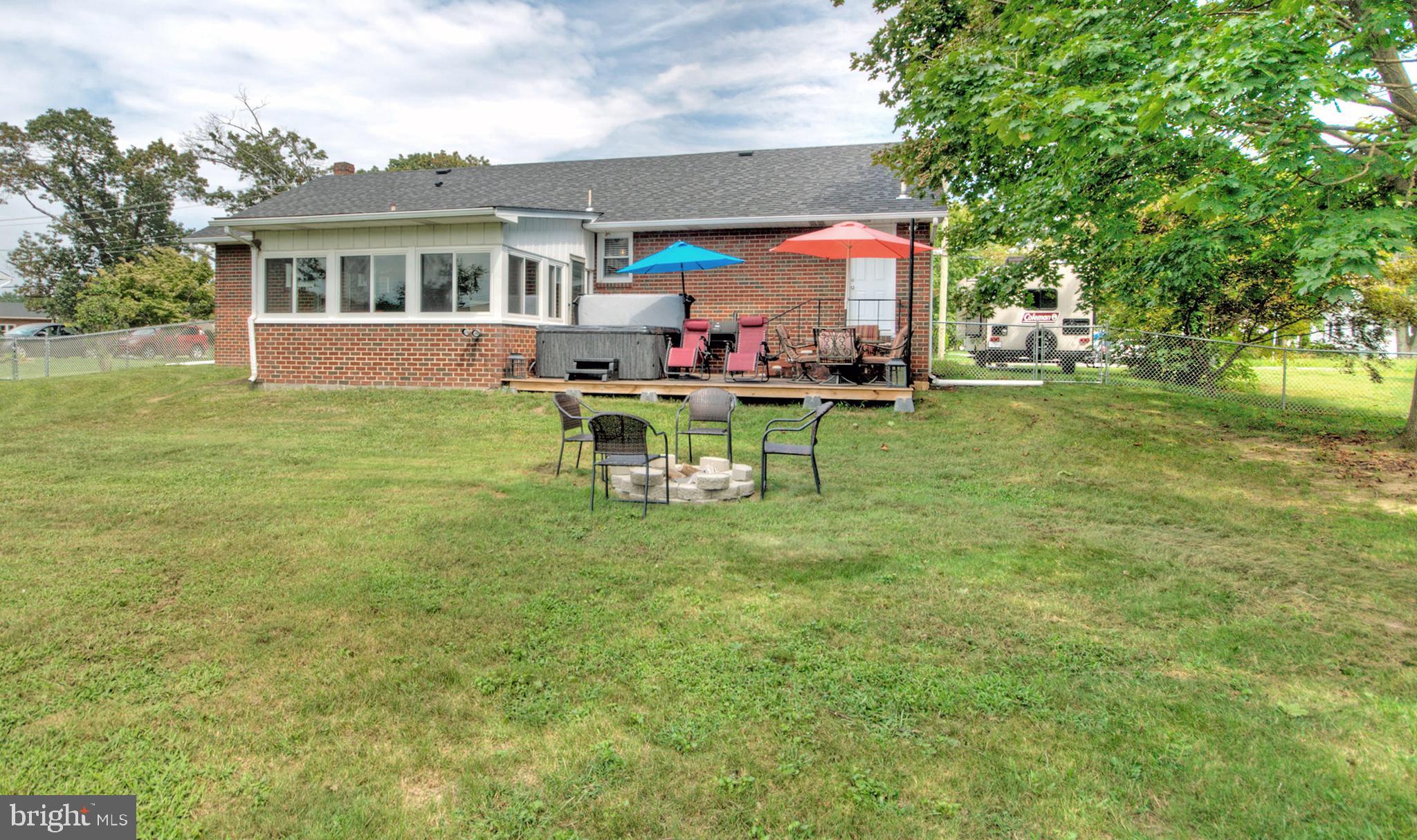 155 Harmony Road Gibbstown, NJ 08027 - Photo 6 of 48
