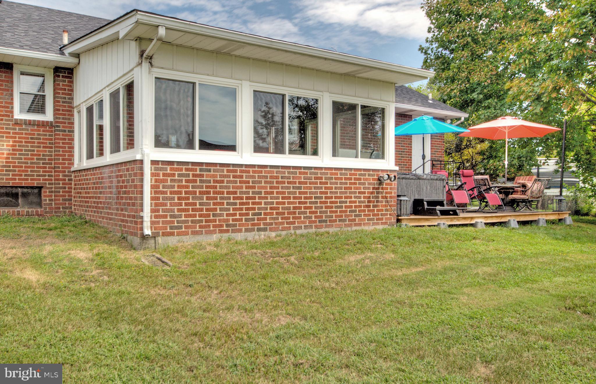 155 Harmony Road Gibbstown, NJ 08027 - Photo 9 of 48