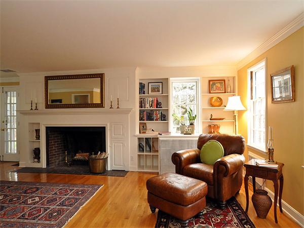 1048 Lowell Road Concord, MA 01742 - Photo 10 of 22