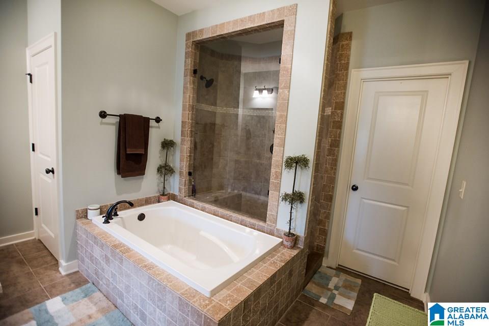 403 Lake Chelsea Way Chelsea, AL 35043 - Photo 19 of 38