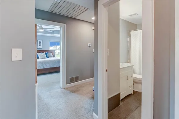 $524,900 | 632 Southwest Lakeview Drive, Grain Valley, MO 64029