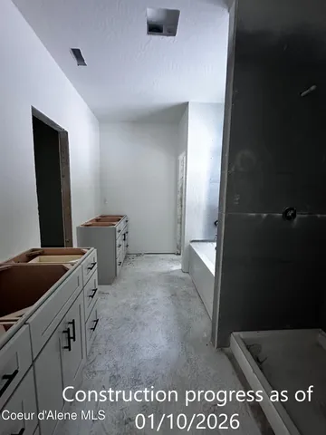 $945,000 | 7705 East Howard Road, Athol, ID 83801