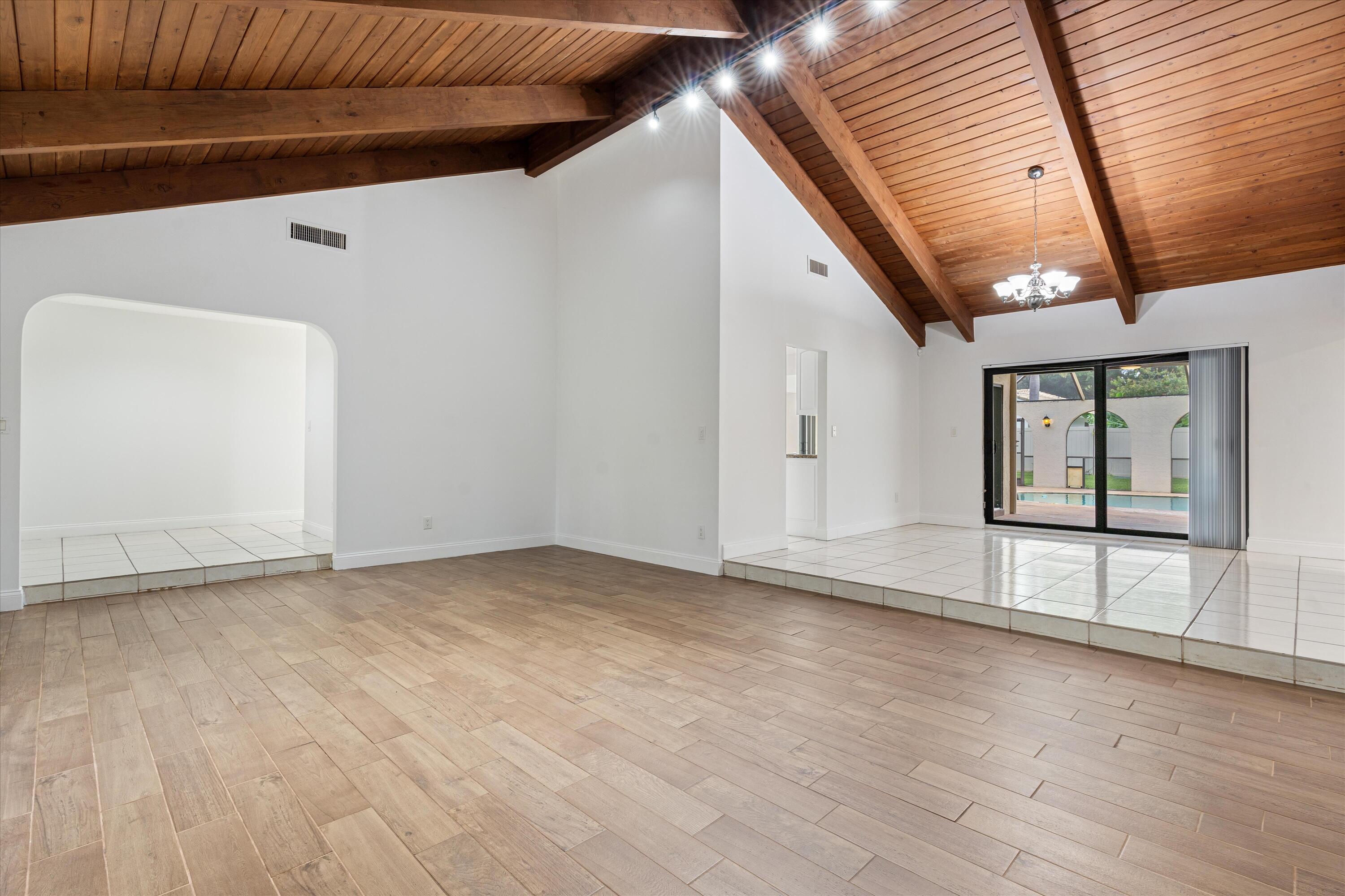 6834 Entrada Place Boca Raton, FL 33433 - Photo 5 of 26 04-6834 Entrada Place Boca Raton, FL-108