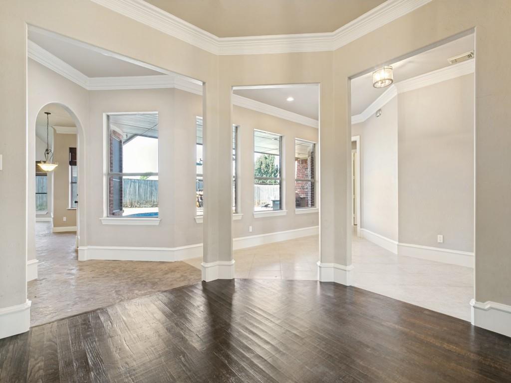 4304 Tree House Lane Corinth, TX 76208 - Photo 5 of 25
