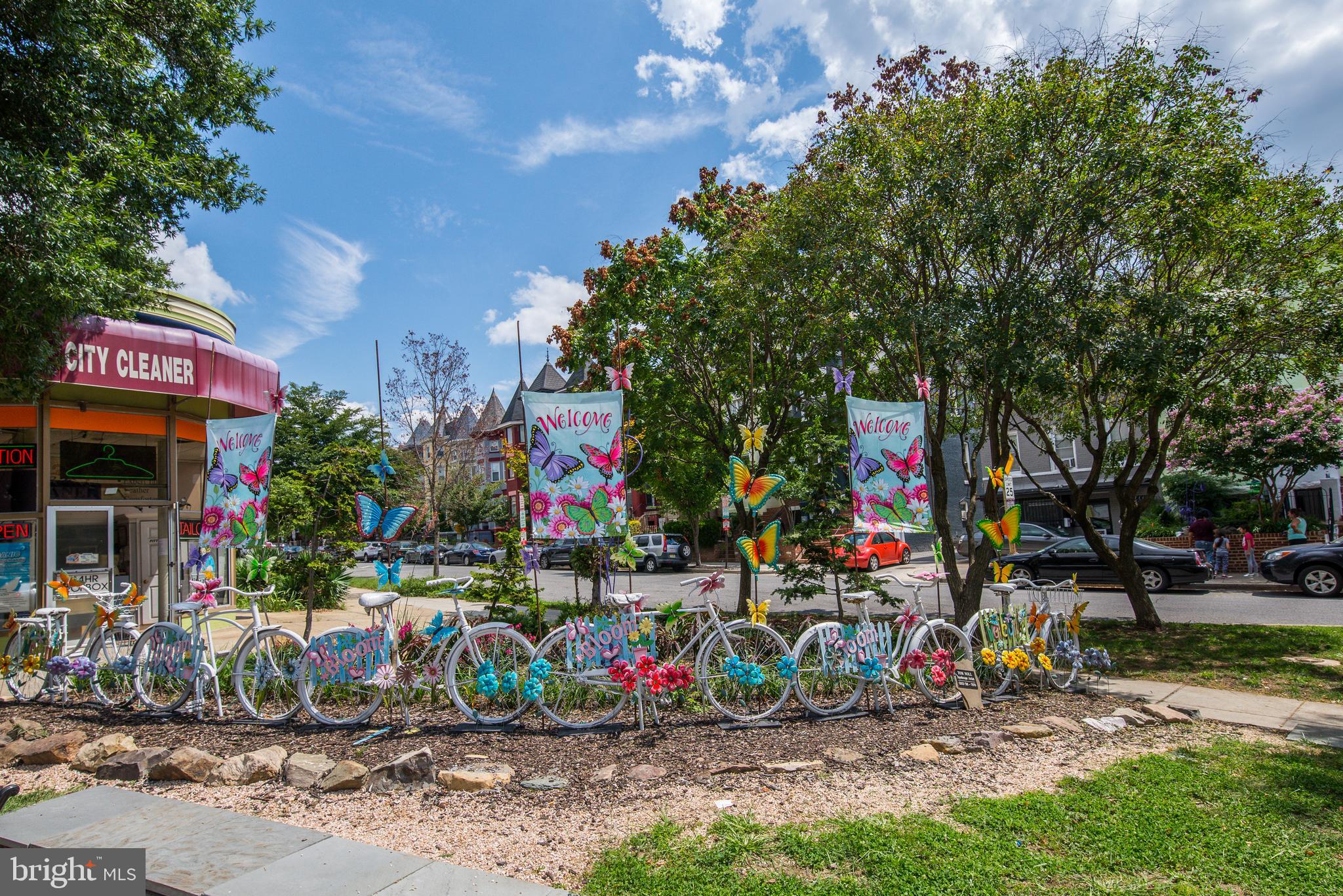 70 Rhode Island Avenue Northwest, Unit 502 Washington, DC 20001 - Photo 30 of 36 a group of people sitting in a yard