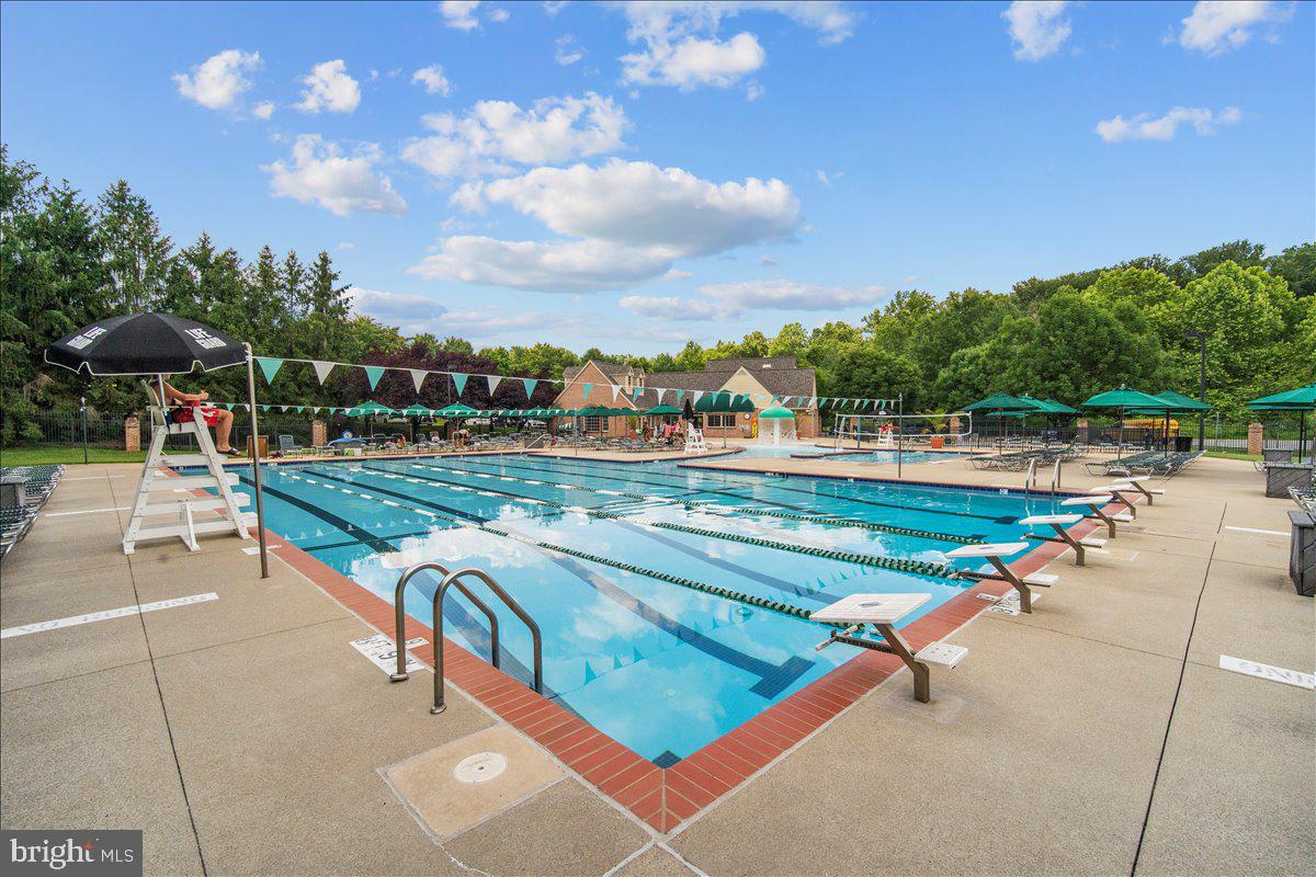 8413 Rapley Ridge Lane Potomac, MD 20854 - Photo 75 of 85 Avenel community pool