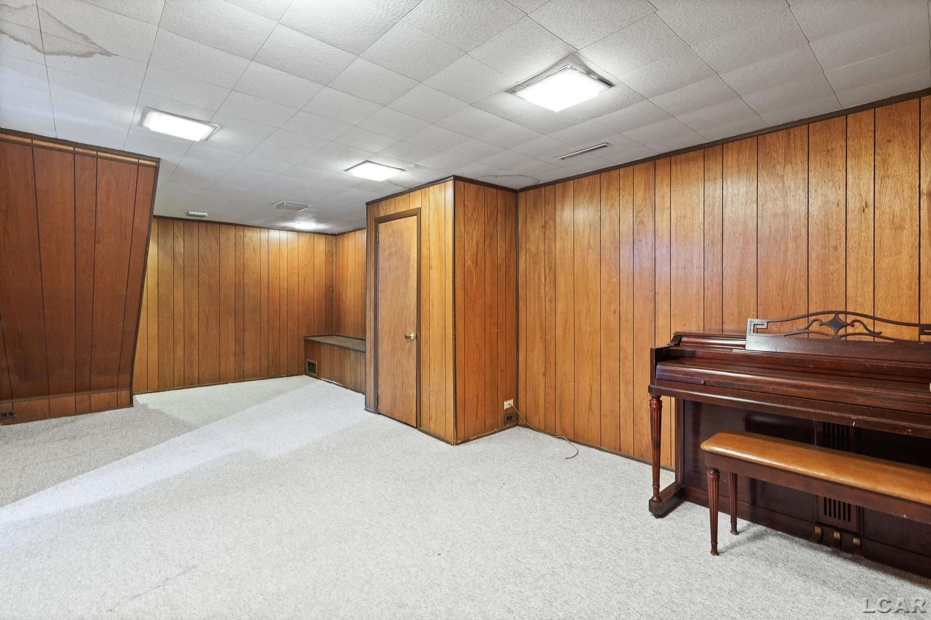703 Ternes Road Tecumseh, MI 49286 - Photo 35 of 42 50102285-34.JPG