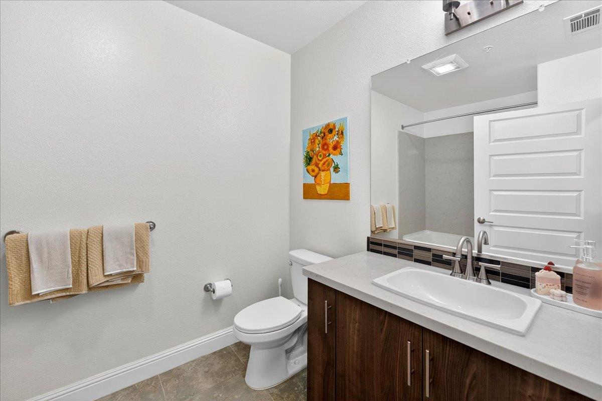 538 South Mathilda Avenue, Unit 301 Sunnyvale, CA 94086 - Photo 19 of 54