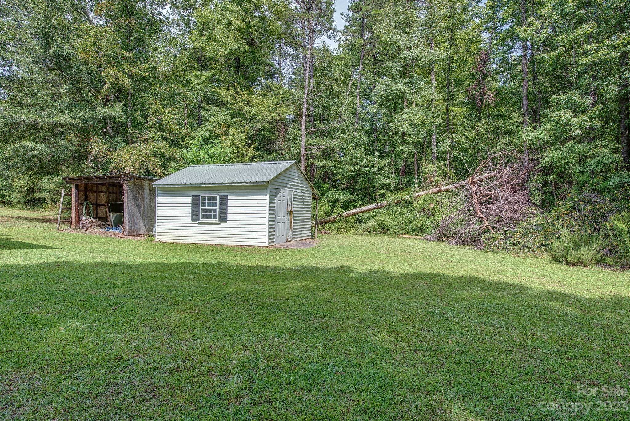 734 Riddle Mill Road Clover, SC 29710 - Photo 29 of 35 Gallery Image 29