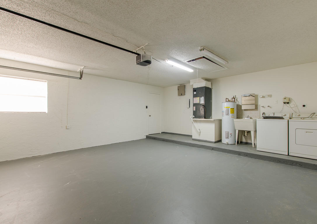 23135 Southwest 55th Avenue Boca Raton, FL 33433 - Photo 22 of 26 Garage
