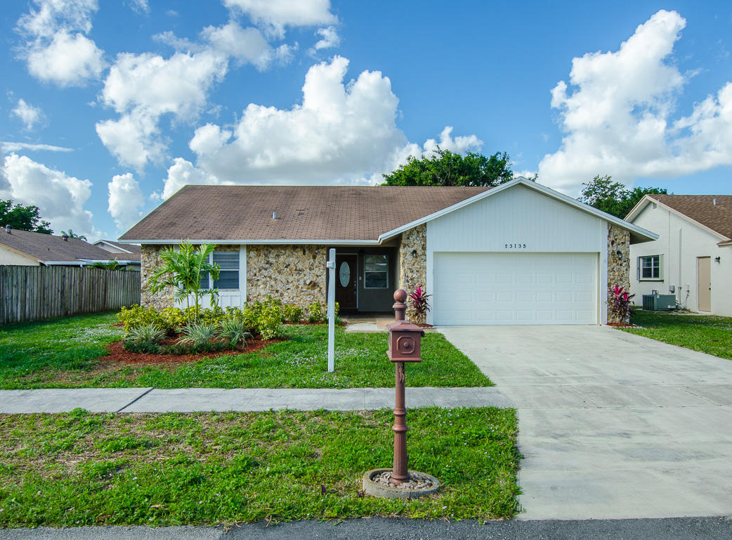 23135 Southwest 55th Avenue Boca Raton, FL 33433 - Photo 26 of 26 Exterior Front