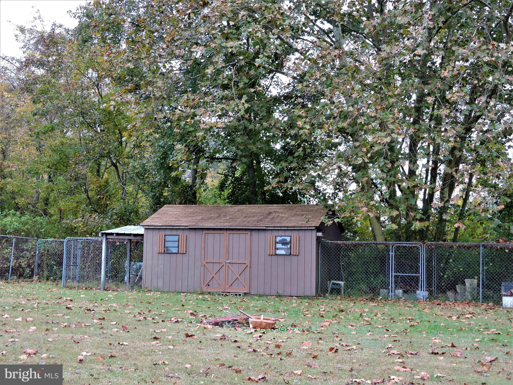36340 Columbia Road Delmar, DE 19940 - Photo 15 of 40 Rear of property-Shed/dog run