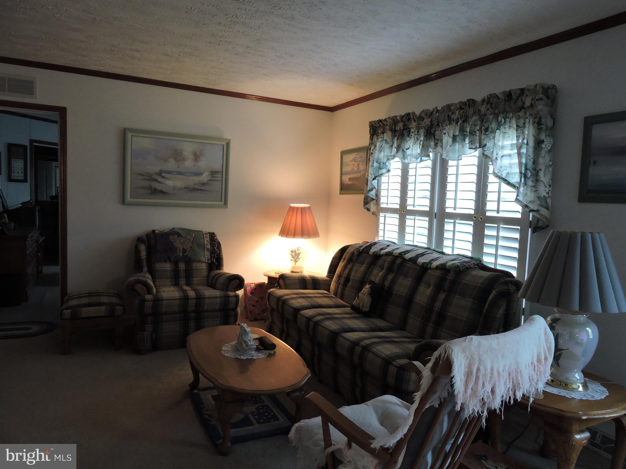 36340 Columbia Road Delmar, DE 19940 - Photo 22 of 40 Formal Living Room at front entry to the right