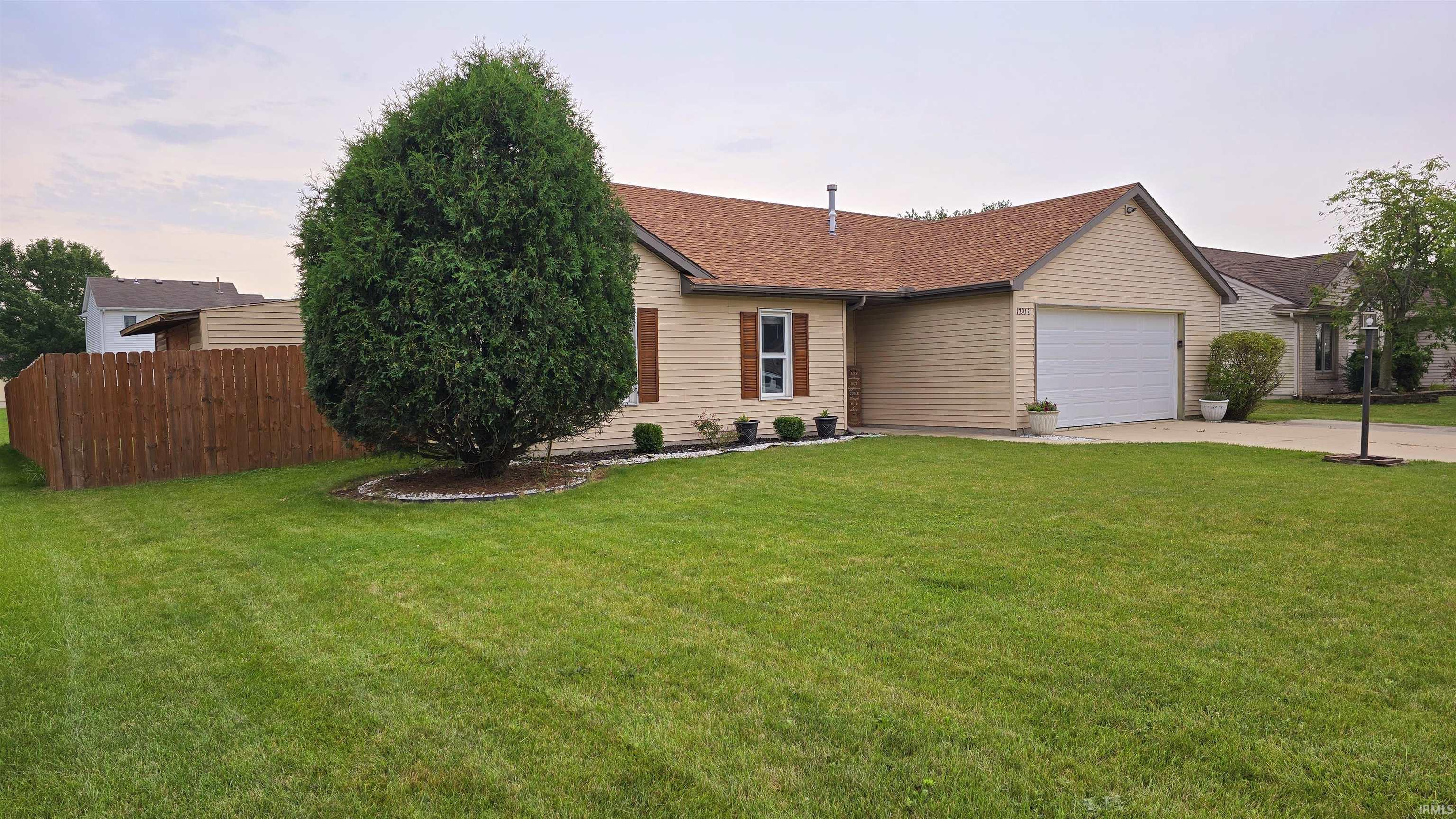 12912 Barley Knob Road Grabill, IN 46741 - Photo 2 of 36
