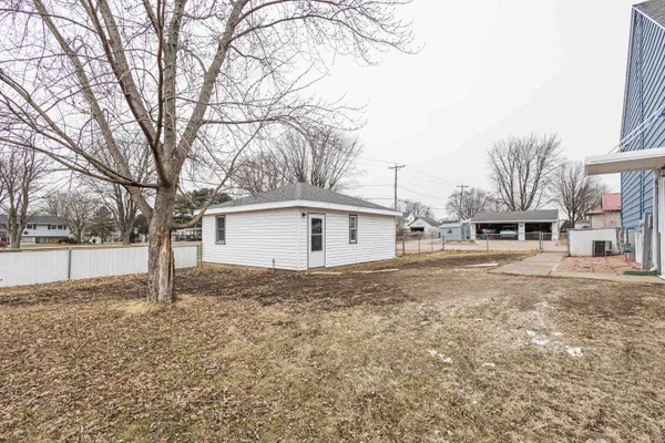 $249,900 | 701 South Madison Street, Cuba City, WI 53807