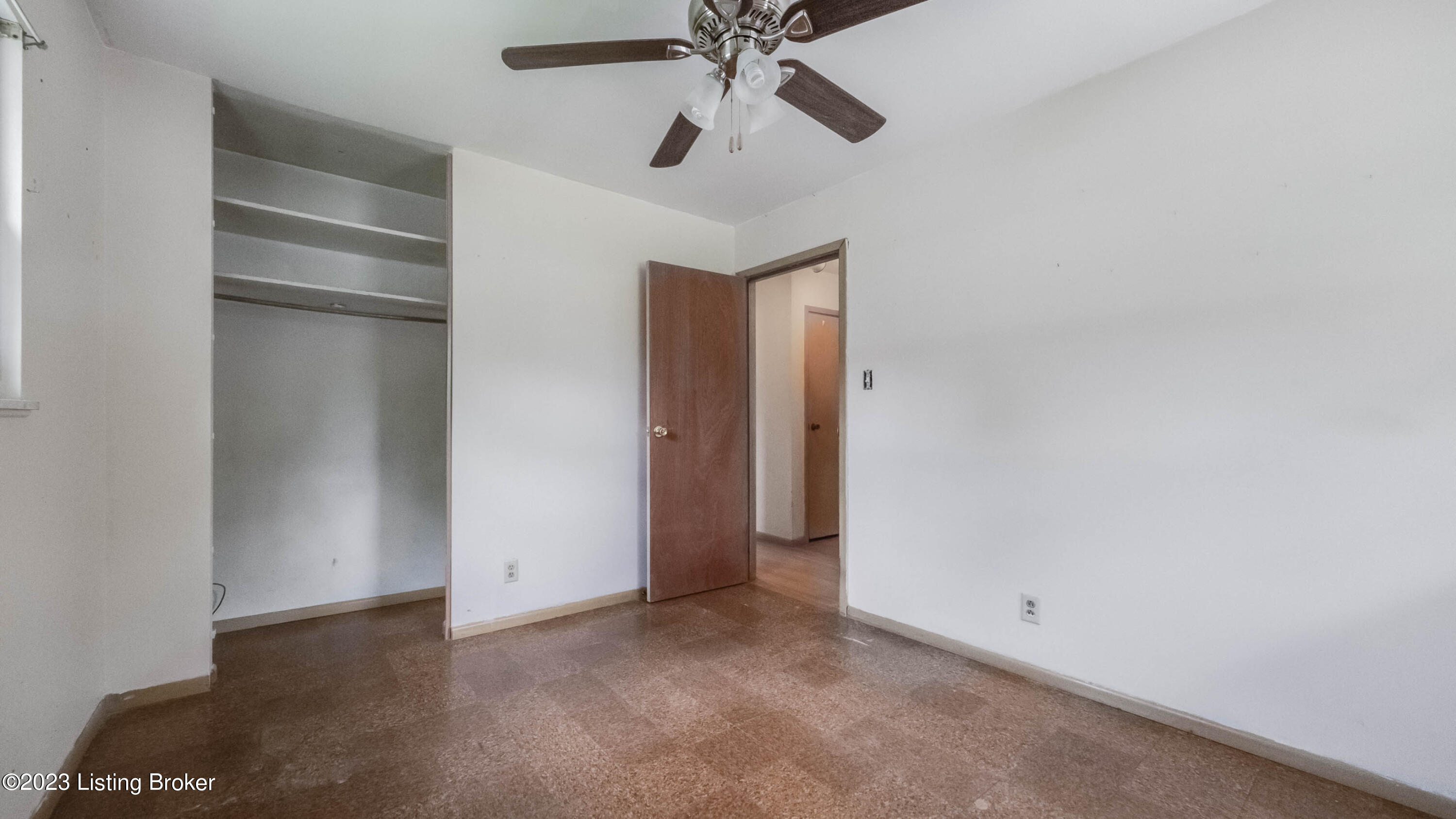 5102 Red Fern Road Louisville, KY 40218 - Photo 14 of 31 5102 Redfern Rd-116