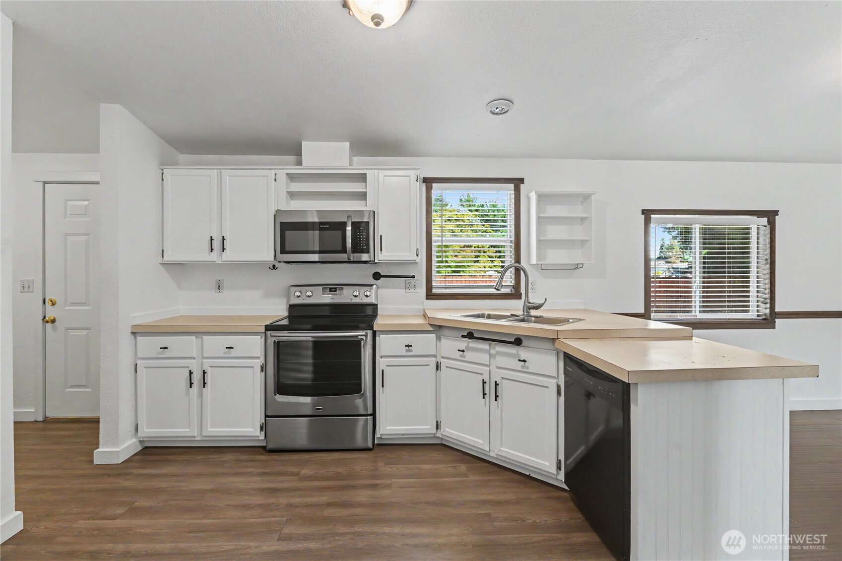 8619 180th Way Southwest Rochester, WA 98579 - Photo 14 of 35