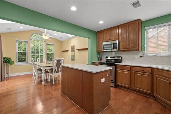 $495,000 | 3012 Laura Lane, Lawrence, PA 15055