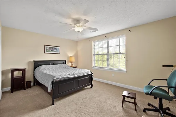 $495,000 | 3012 Laura Lane, Lawrence, PA 15055