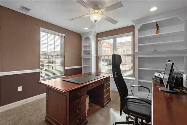 $495,000 | 3012 Laura Lane, Lawrence, PA 15055