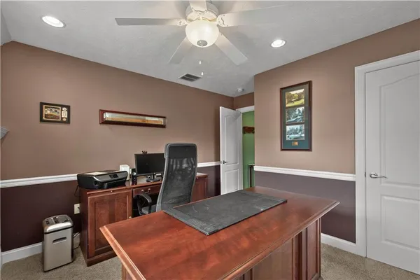 $495,000 | 3012 Laura Lane, Lawrence, PA 15055