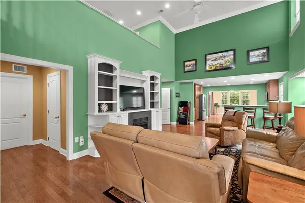 $495,000 | 3012 Laura Lane, Lawrence, PA 15055