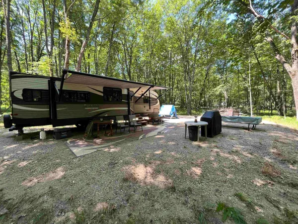 $44,000 | 1031 Spruce Hill Drive, Farwell, MI 48622