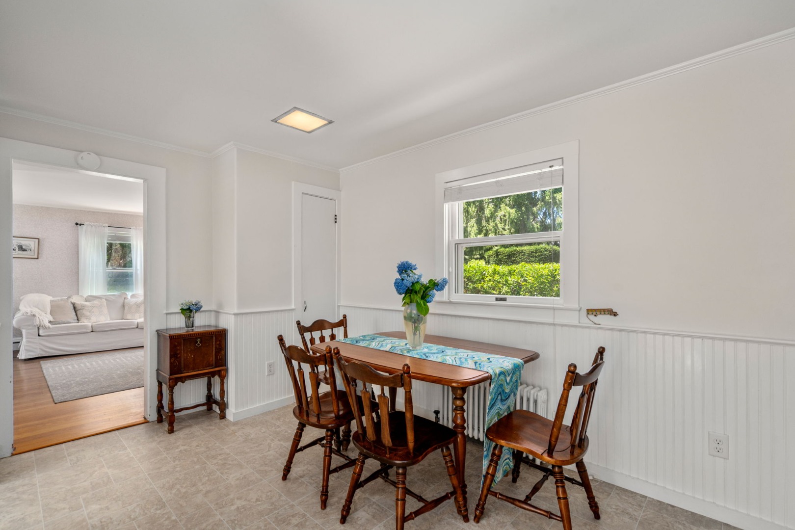 67 Simpsons Lane Edgartown, MA 02539 - Photo 7 of 19 Gallery Image 7