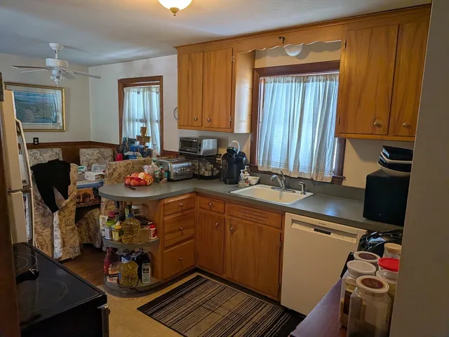 $3,000 | 7 Walker Street, Southborough, MA 01772