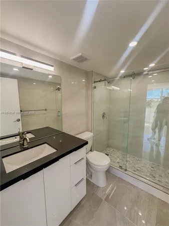 $2,750 | 16546 Northeast 26th Avenue, Unit 4J, North Miami Beach, FL 33160