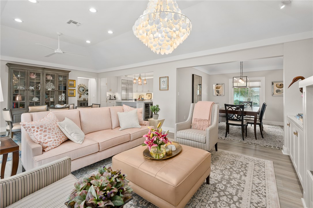 25 Luau Lane Rockport, TX 78382 - Photo 16 of 39