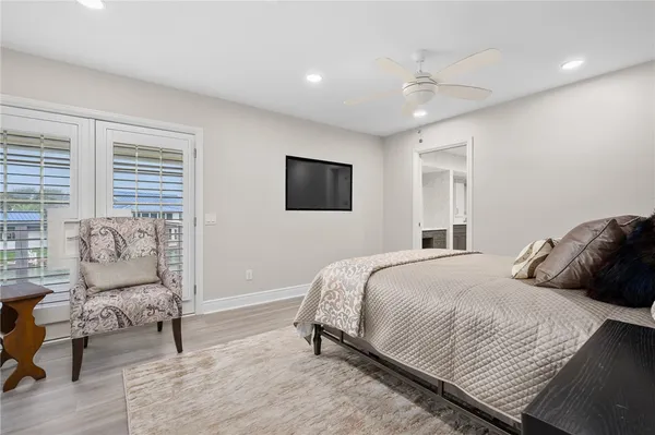 $1,750,000 | 25 Luau Lane, Rockport, TX 78382