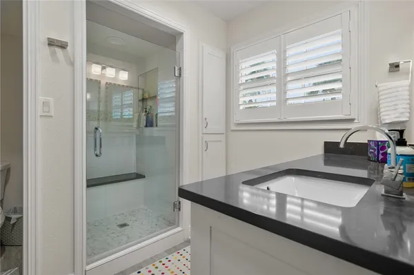 $1,750,000 | 25 Luau Lane, Rockport, TX 78382