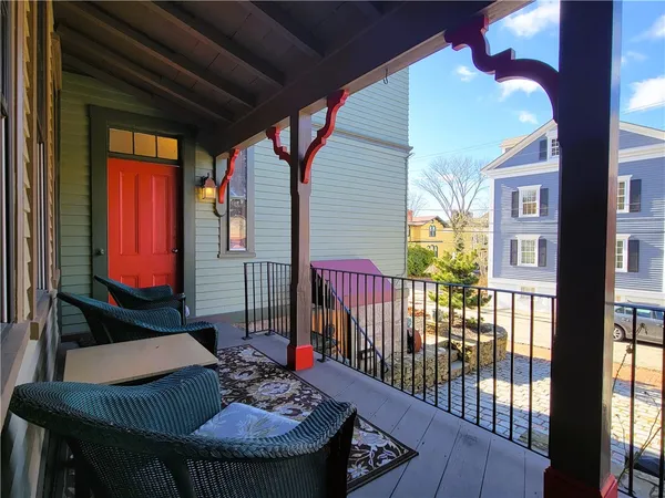 $5,000 | 92 Pelham Street, Unit 1, Newport, RI 02840
