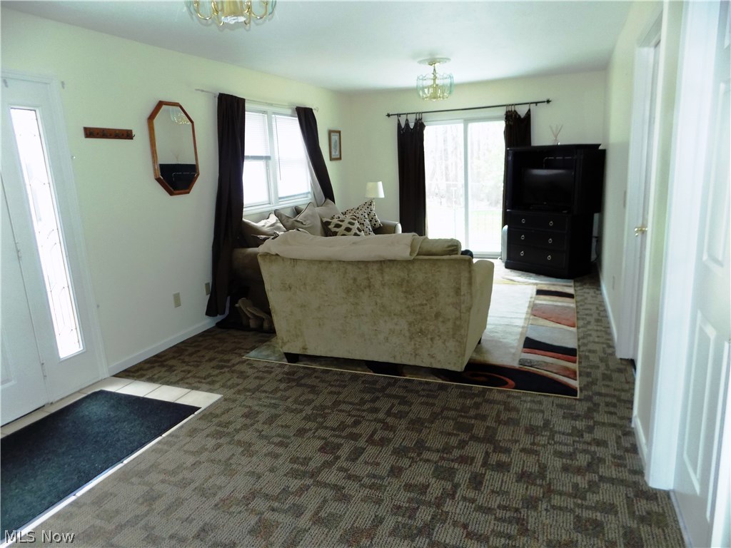 327 West Howe Road Tallmadge, OH 44278 - Photo 9 of 29 Gallery Image 9