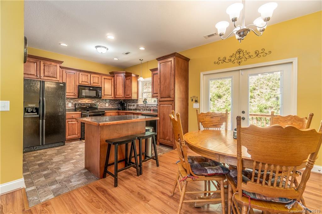 33 Forest Valley Road Sylva, NC 28779 - Photo 2 of 20 Gallery Image 2