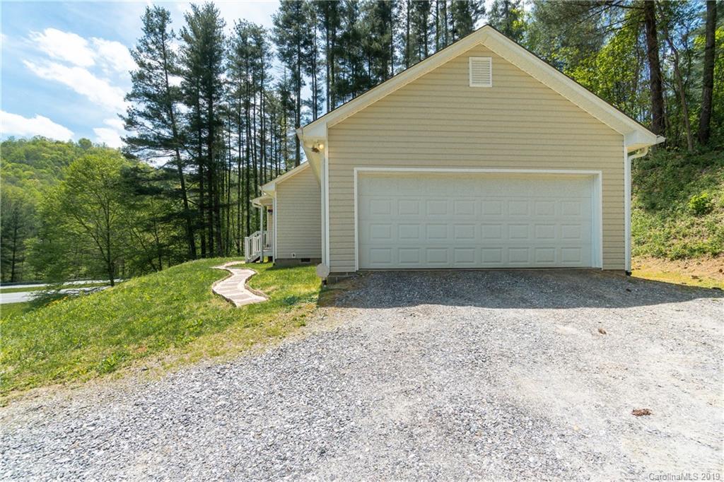 33 Forest Valley Road Sylva, NC 28779 - Photo 17 of 20 Gallery Image 17