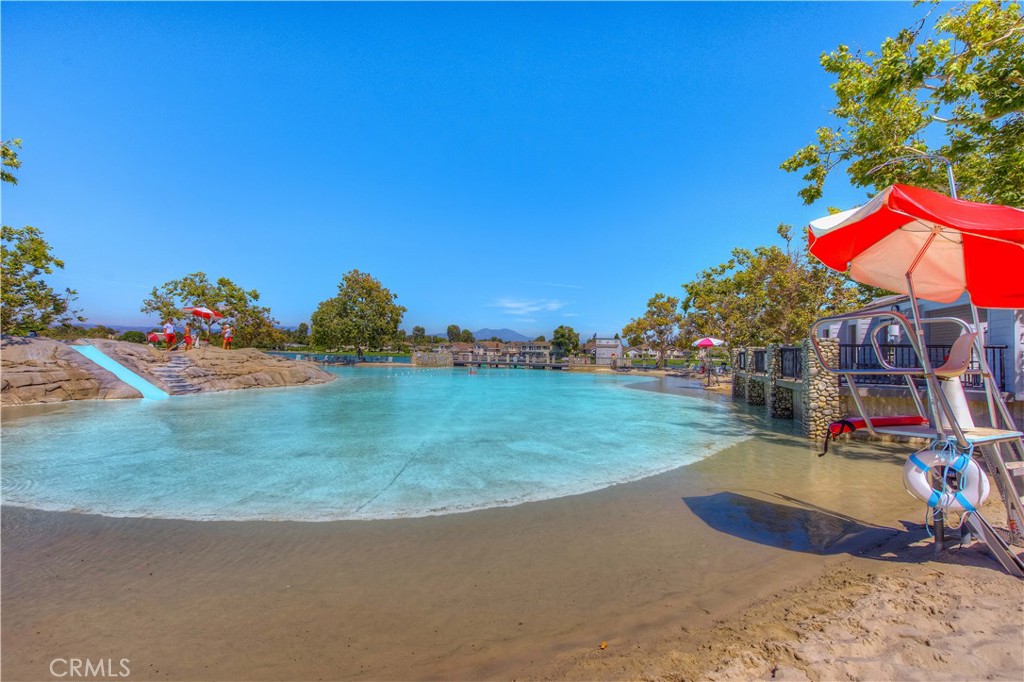 9 Newmeadow Irvine, CA 92614 - Photo 34 of 36