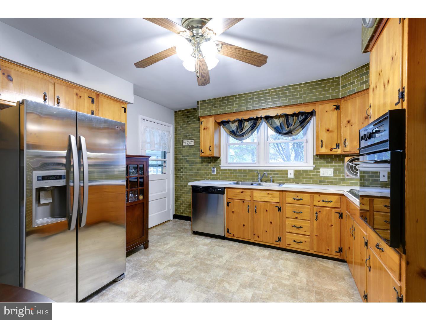 159 Valleyview Drive Exton, PA 19341 - Photo 7 of 25 Gallery Image 7