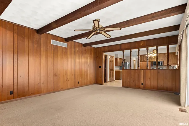 $489,900 | 29 Cherry Lane, Morton, IL 61550