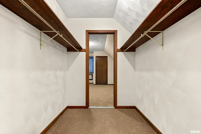 $489,900 | 29 Cherry Lane, Morton, IL 61550