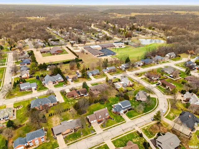 $489,900 | 29 Cherry Lane, Morton, IL 61550