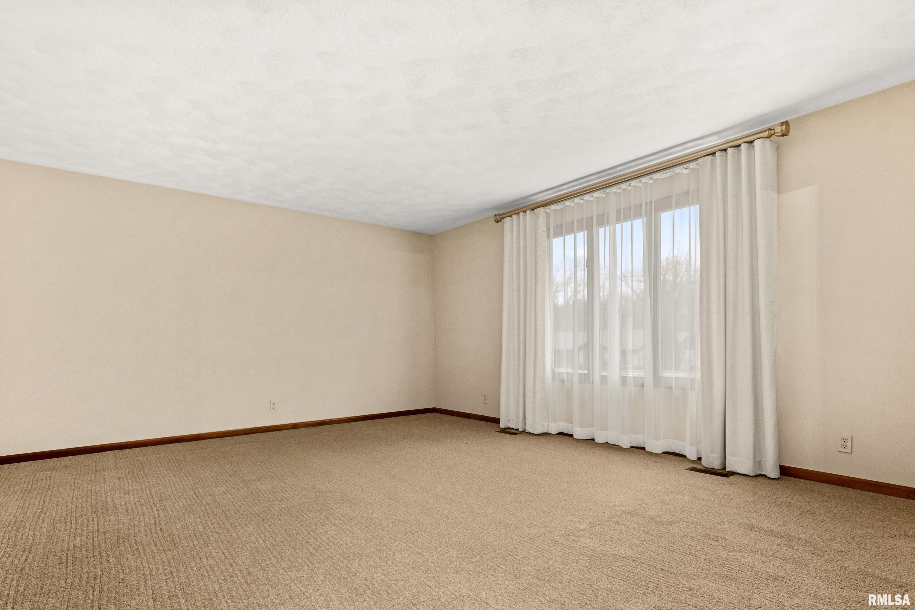 29 Cherry Lane Morton, IL 61550 - Photo 8 of 78