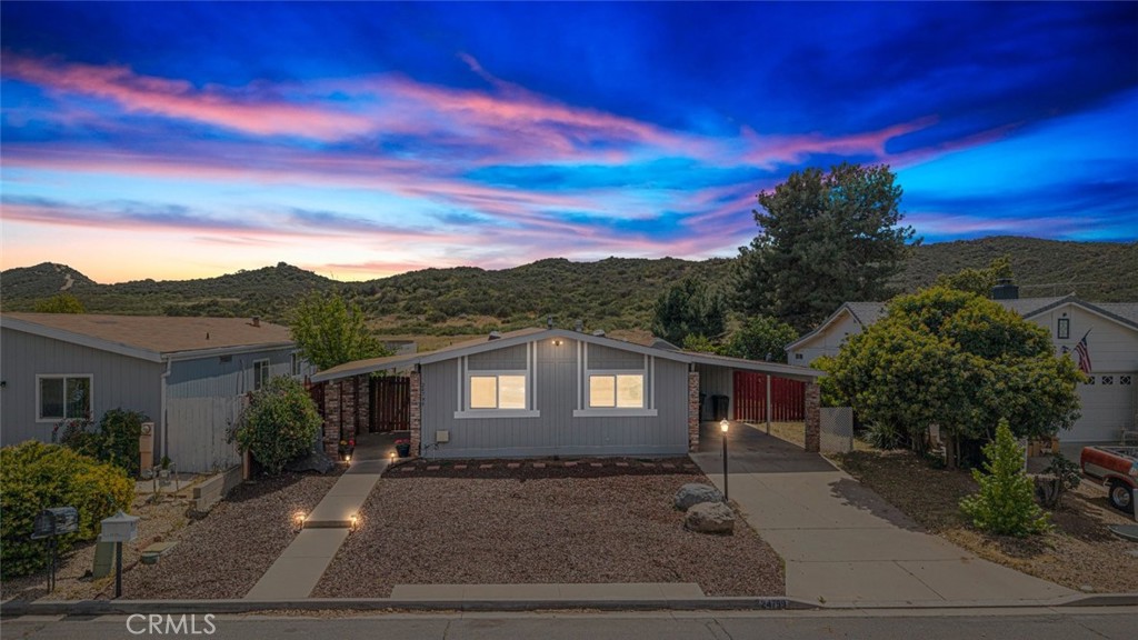 24799 Split Rail Road Wildomar, CA 92595 - Photo 1 of 37 Gallery Image 1