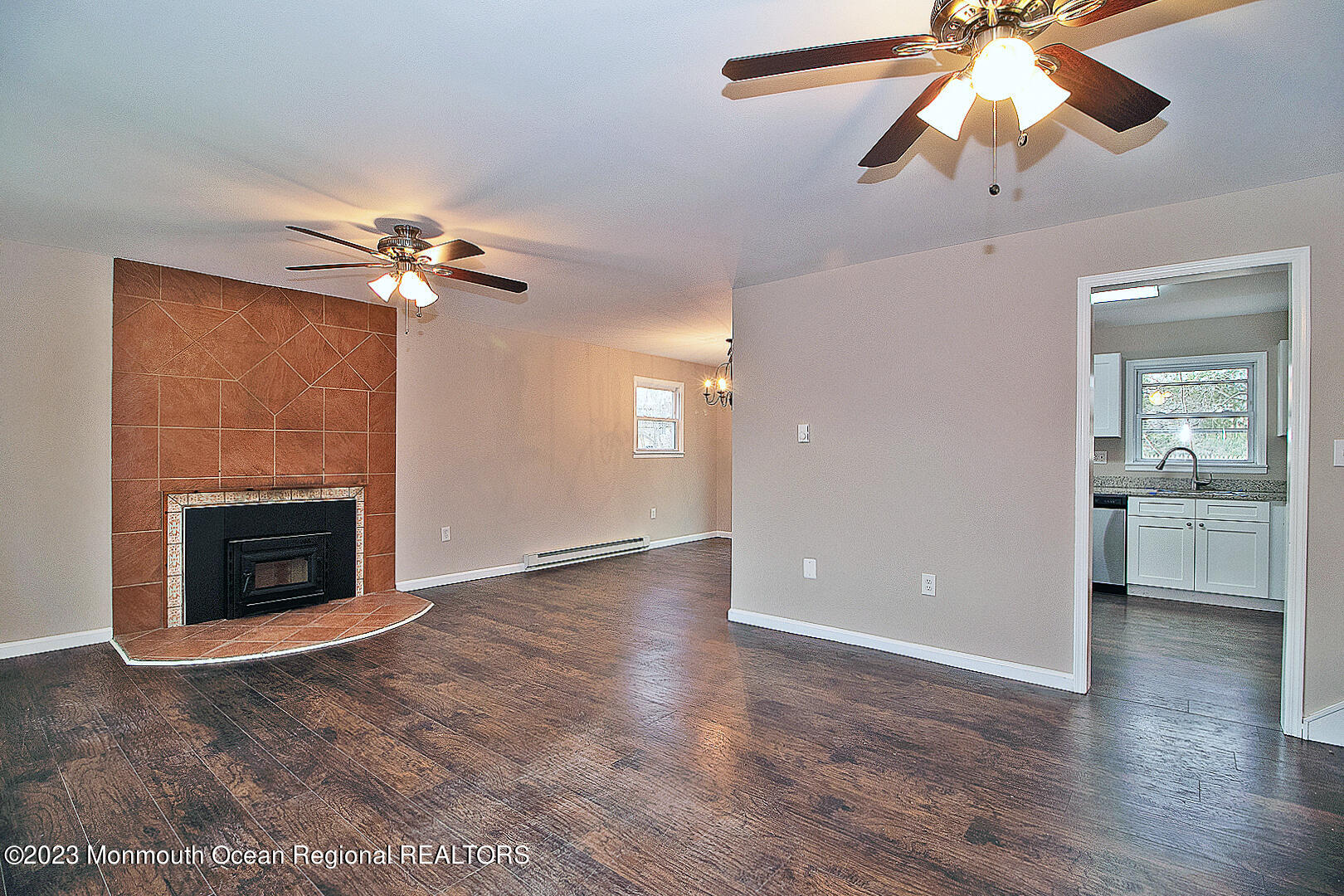 34 Locker Street Bayville, NJ 08721 - Photo 6 of 49 IMG_0018