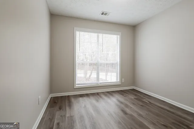 $2,005 | 5107 Scenic View Road, Flowery Branch, GA 30542