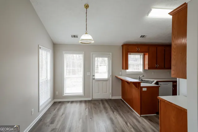 $2,005 | 5107 Scenic View Road, Flowery Branch, GA 30542